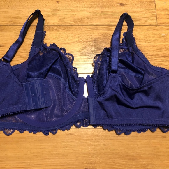 2 NEW BRAS!!! - Picture 4 of 6